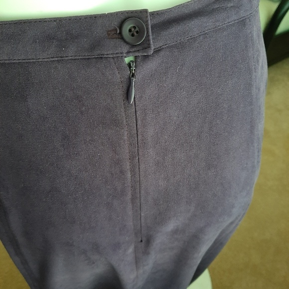 PURPLE Skirt... Get ready for the Fall! 🍁🍂 - Picture 3 of 8